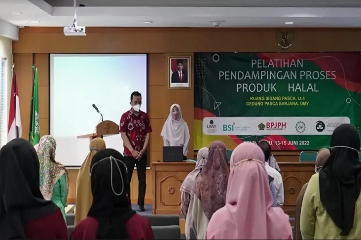 Hadapi Persaingan Mamin...