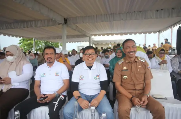 Wabup Lutra Ajak Masyarakat...