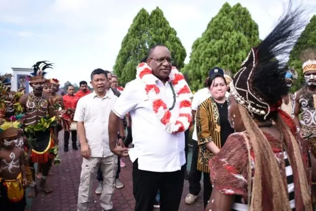 Dilantik Jadi Wamendagri,...