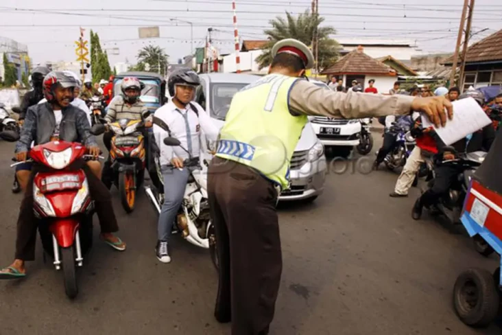 Operasi Patuh 2022,...
