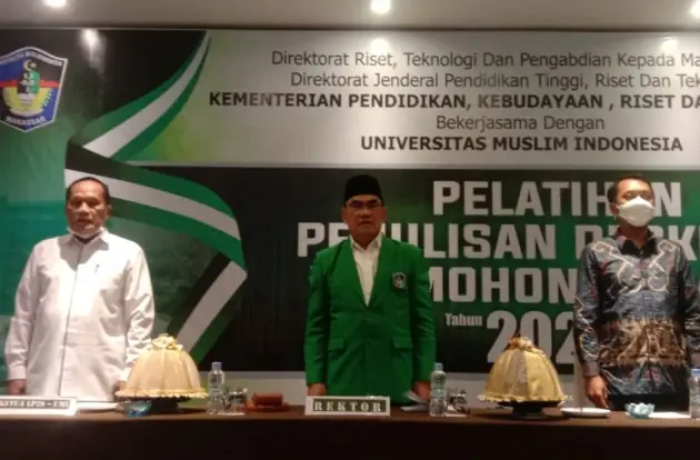 UMI Tuan Rumah Pelatihan...