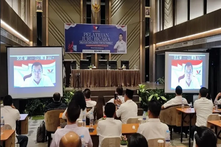 Perindo Gelar Pelatihan...