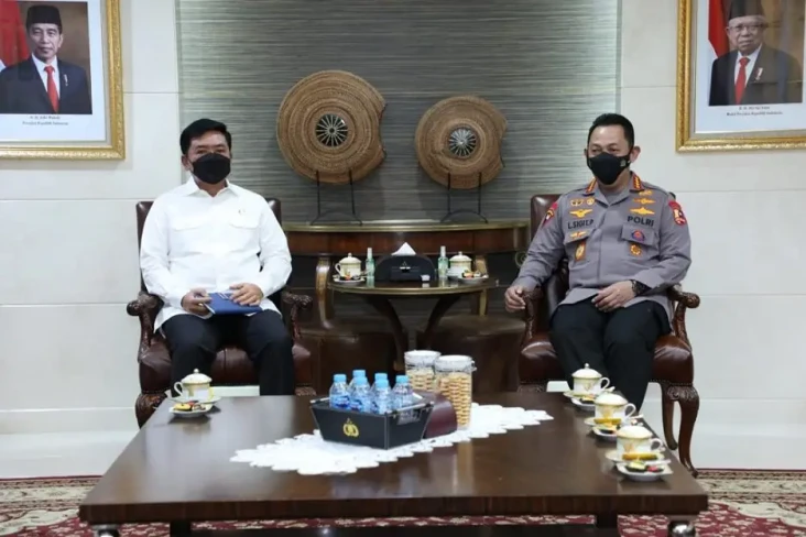 Hari Pertama Menjabat...