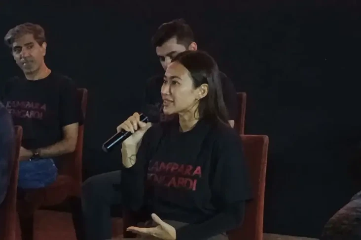 Kagumi Joko Anwar, Ratu...