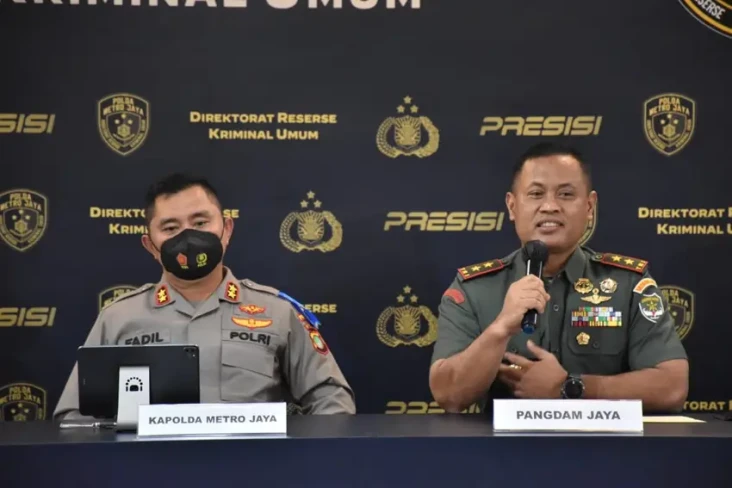 Pangdam Jaya: Jauhkan...