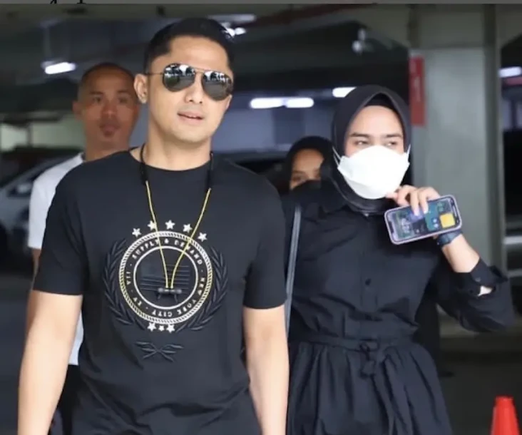 Hengky Kurniawan Diajak...