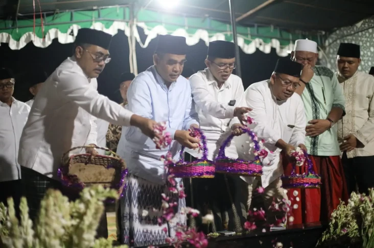 Sinyal Terbuka Koalisi...