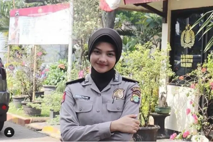 Profil Bripda Nindy,...