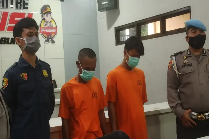 2 Pengeroyok Wartawan...