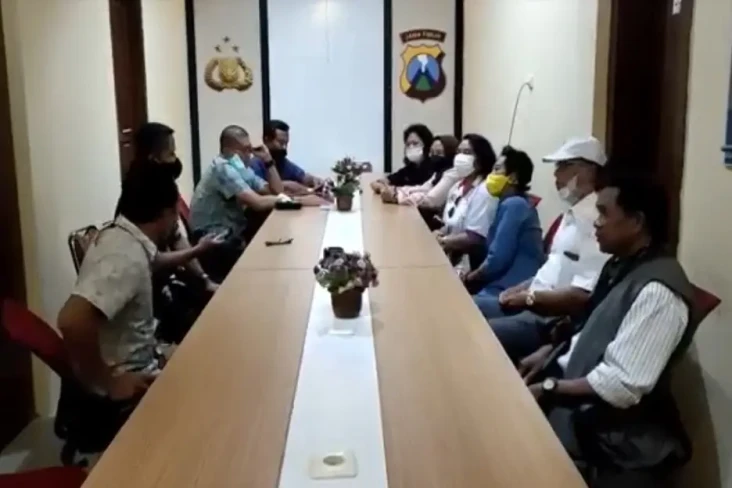 Kembali Datangi Polres...