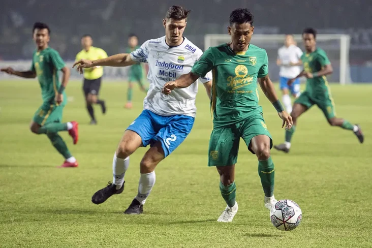4 Pertandingan Sepak...