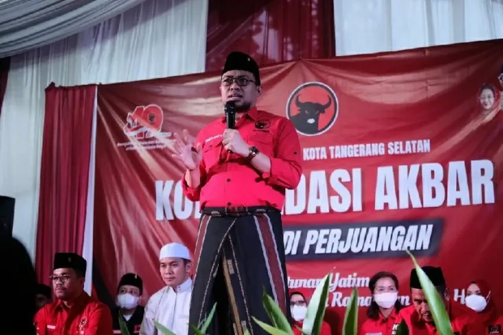 Politikus PDIP Jawab...