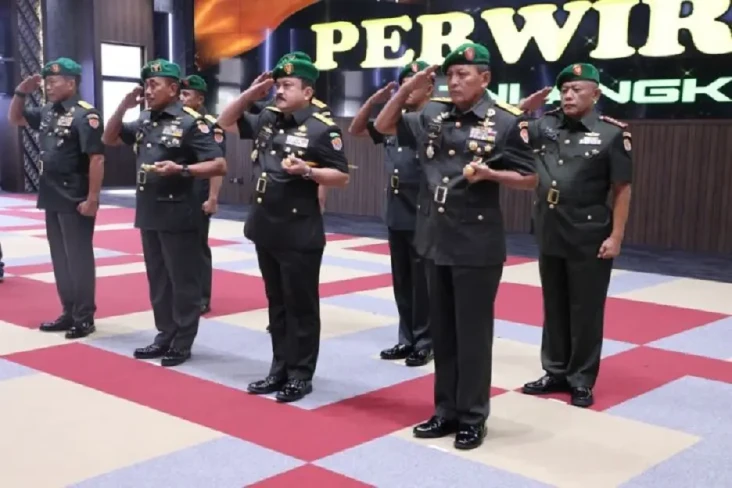 Mutasi TNI, KSAD Dudung...