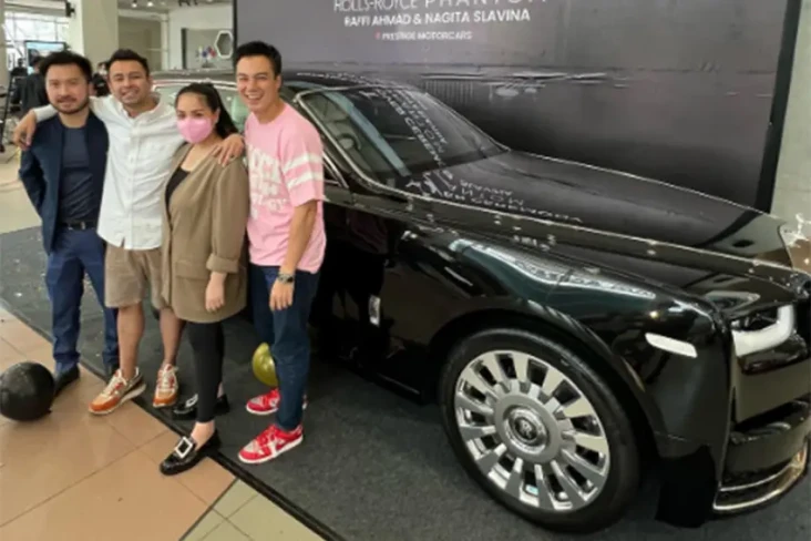 Raffi Ahmad Beli Rolls...