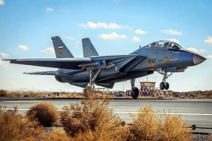 Jet Tempur F-14 Iran...