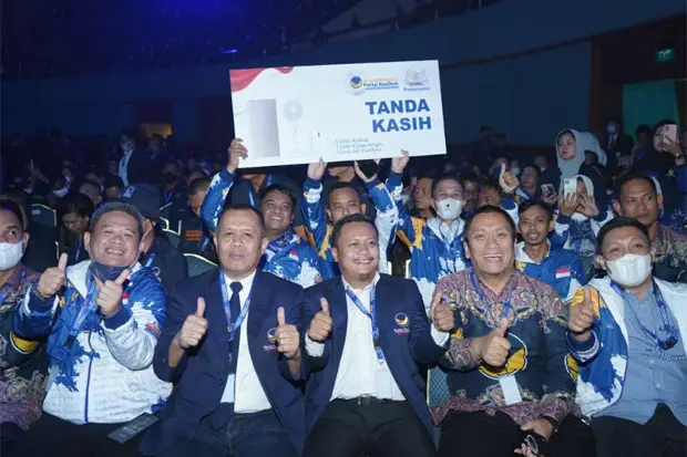 Nasdem Sulsel Evaluasi...