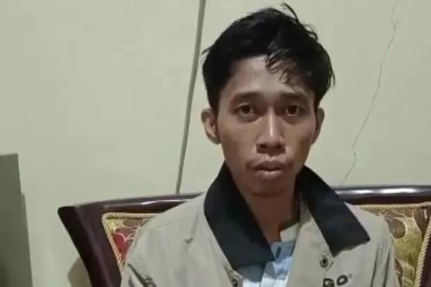 Karyawan yang Mengaku...