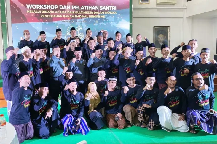 Libatkan Santri dalam...