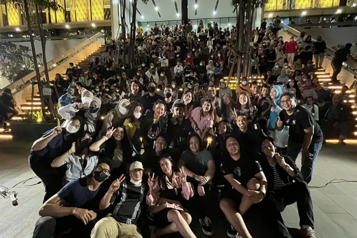 V Kustik Live dari Anjungan...