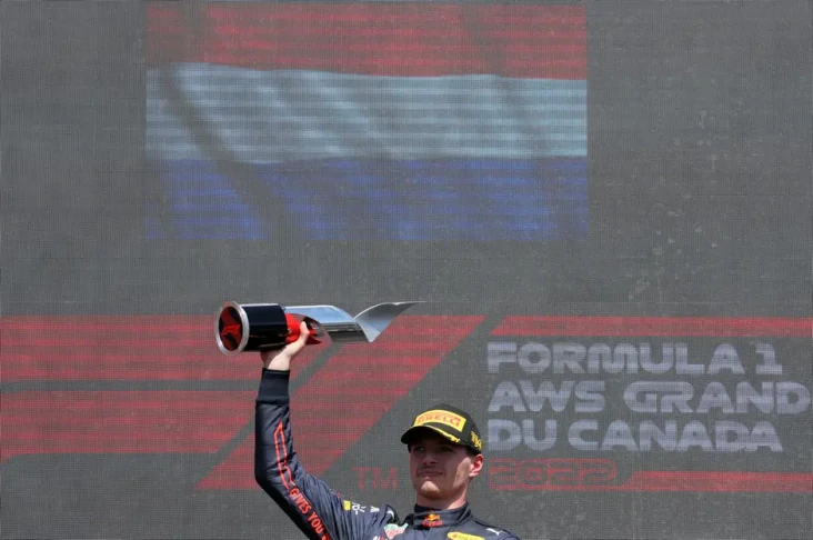 Max Verstappen Unggul...