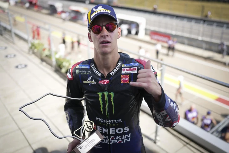 Fabio Quartararo Menangi...