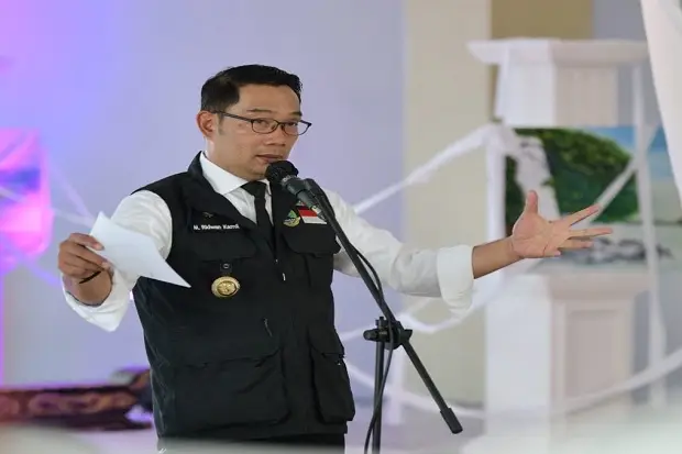 Ridwan Kamil Resmikan...