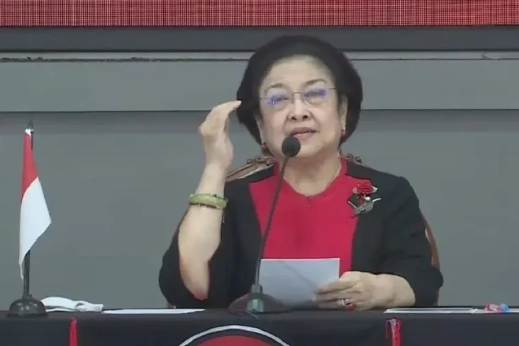 Megawati: Eceng Gondok...