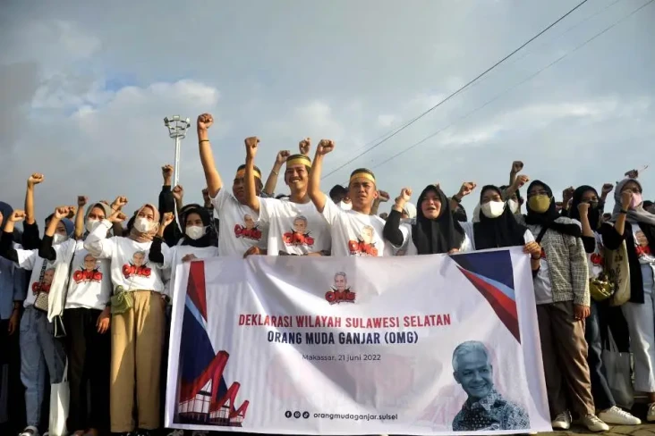 Ratusan Anak Muda di...
