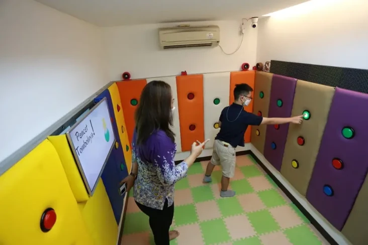 2 Kampus Berkolaborasi...