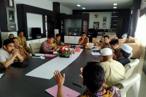 Komunitas Waria Berencana...