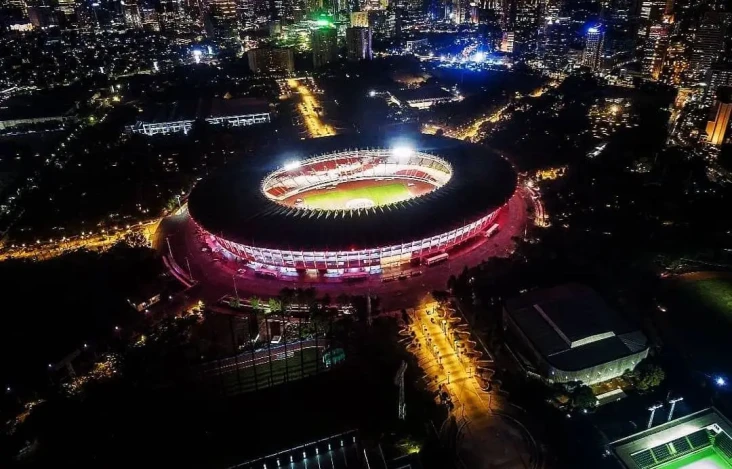 5 Stadion Megah Siap...