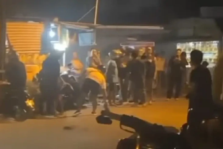 Polisi Tetapkan 8 Tersangka...