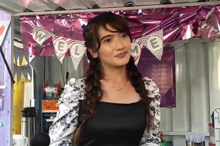 Video Ngamennya Viral,...