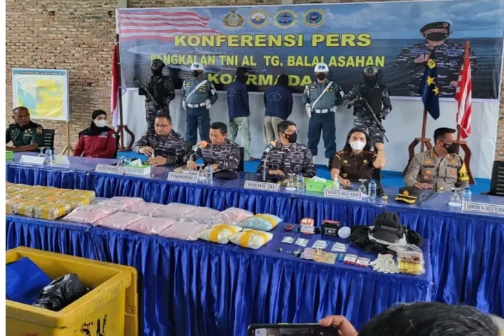 TNI AL Ringkus Gembong...
