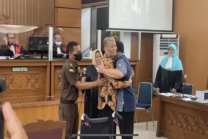 Momen M Kece dan Napoleon...