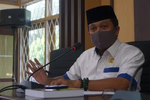Dewan Desak Kadis Perindagkop...