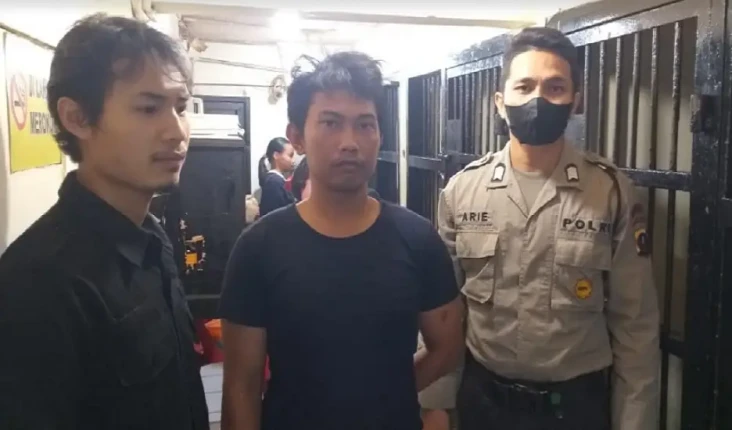Ayah Bejat Tertangkap...