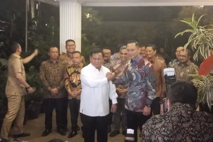 2 Jam AHY dan Prabowo...
