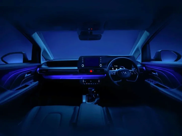 Interior Hyundai Stargazer...
