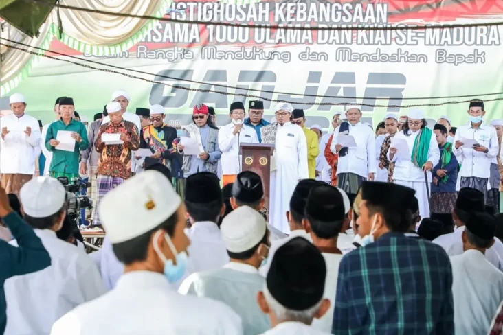 Gelar Istigosah, 2.000...