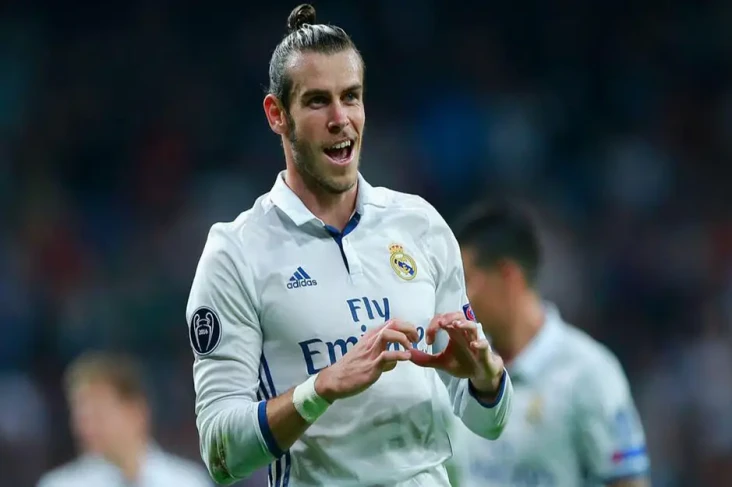 Gareth Bale Resmi Gabung...