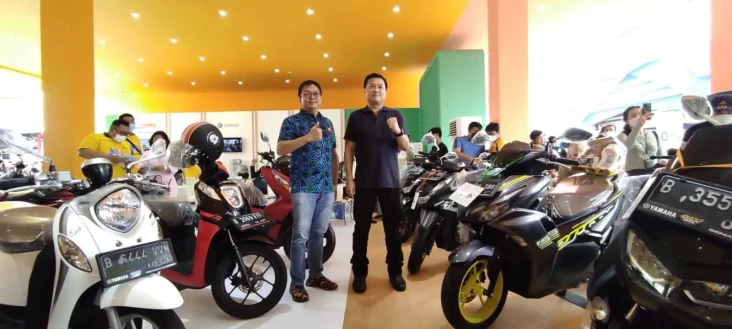 Tukar Tambah Mobil dan...