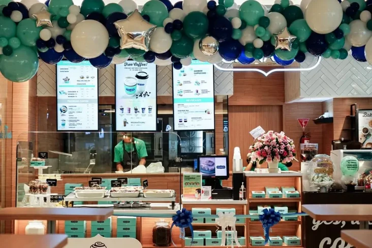 Hadir di Jakarta, Cinnabon...