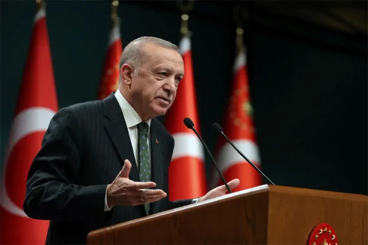 Erdogan Isyaratkan Tak...