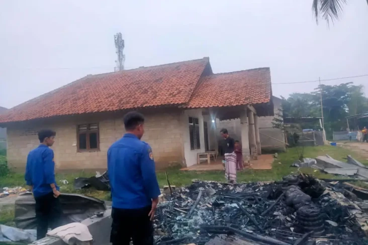 Gas Bocor Hanguskan...
