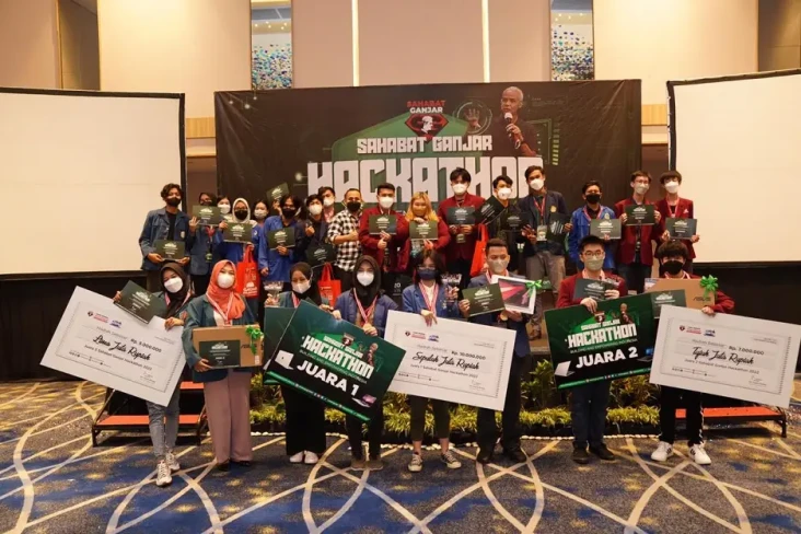ITS Surabaya Juara 1...