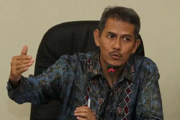 Anggito Abimanyu Mundur,...