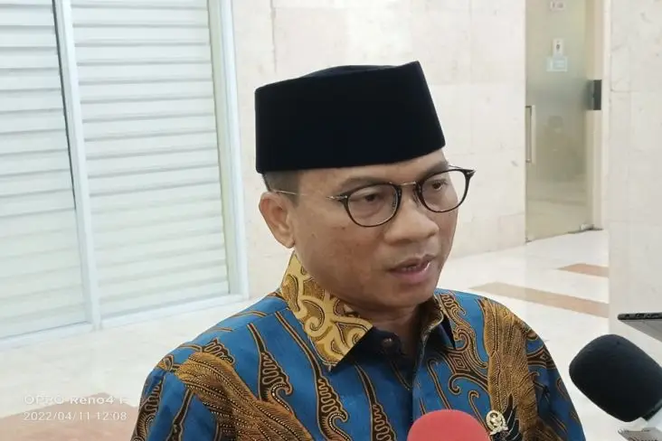 Profil Yandri Susanto,...