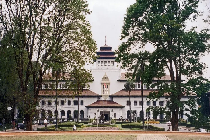 6 Kota dengan Janda...