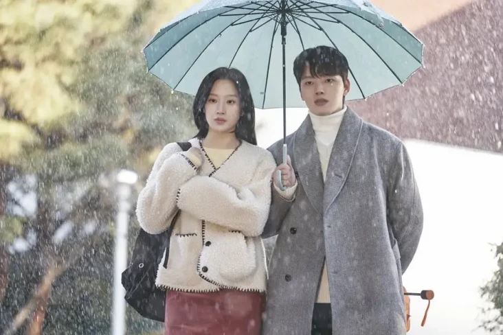 Moon Ga Young dan Yeo...